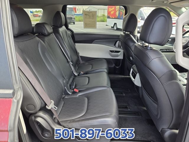 2024 Kia Carnival LX