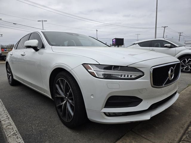 2018 Volvo S90 T5 Momentum