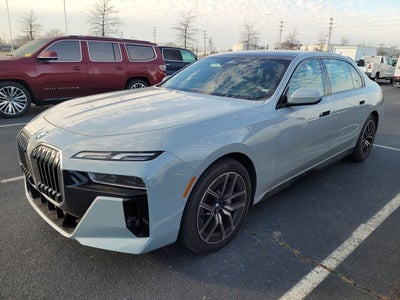 2025 BMW 7 Series 740i xDrive