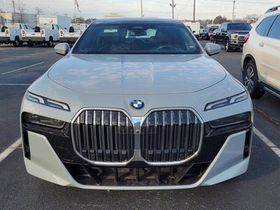 2025 BMW 7 Series 740i xDrive