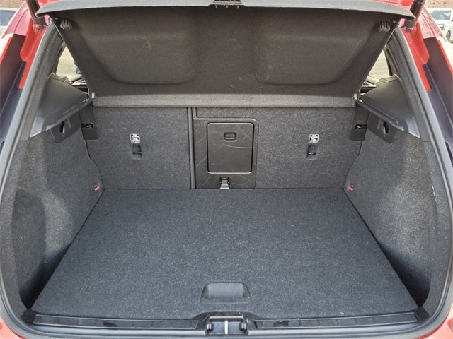 2023 Volvo XC40 B5 Core