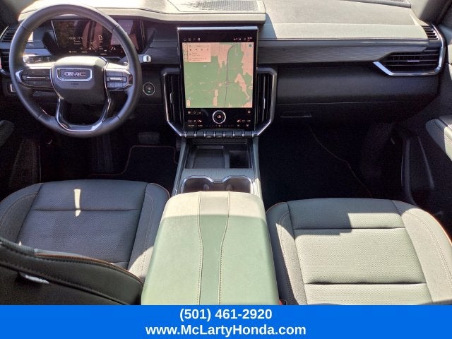 2025 GMC Acadia AT4