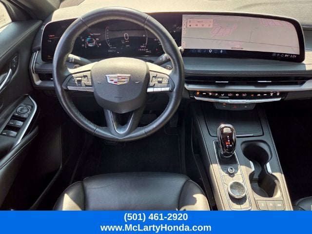 2025 Cadillac XT4 Premium Luxury