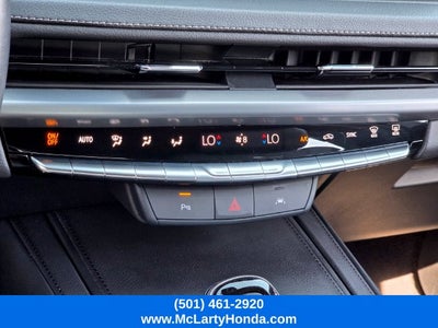 2025 Cadillac XT4 Premium Luxury