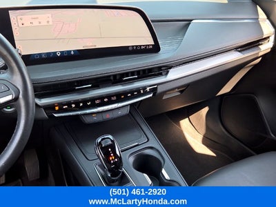 2025 Cadillac XT4 Premium Luxury
