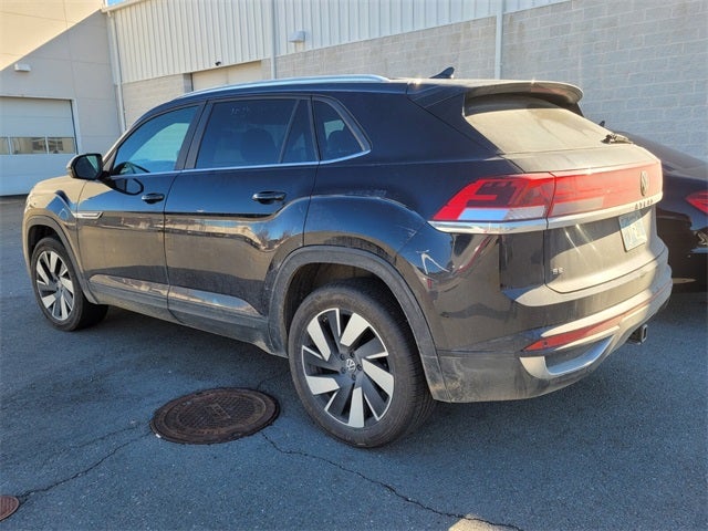 2024 Volkswagen Atlas Cross Sport 2.0T SE w/Technology