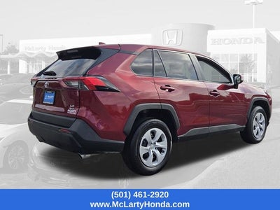 2025 Toyota RAV4 LE