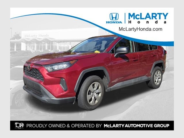 2021 Toyota RAV4 LE FWD's photo