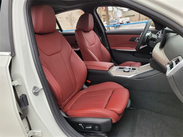 2025 BMW 3 Series 330i xDrive