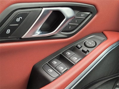 2025 BMW 3 Series 330i xDrive