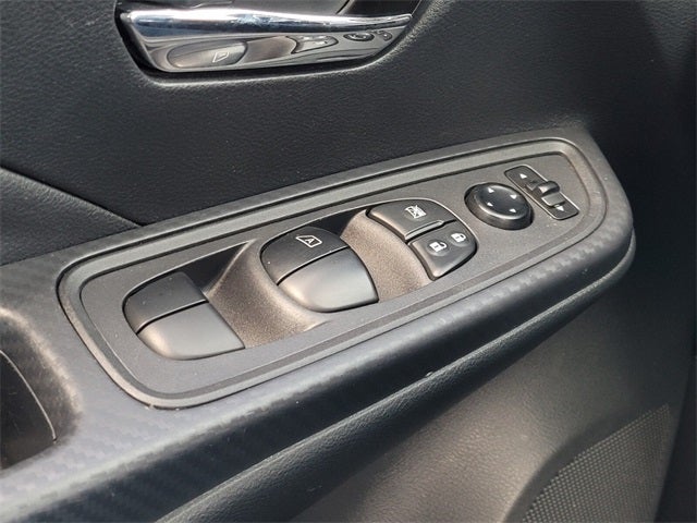 2023 Nissan Versa 1.6 SV