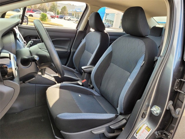 2023 Nissan Versa 1.6 SV