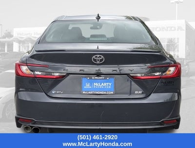 2025 Toyota Camry SE