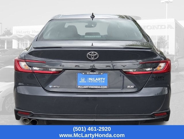 2025 Toyota Camry SE