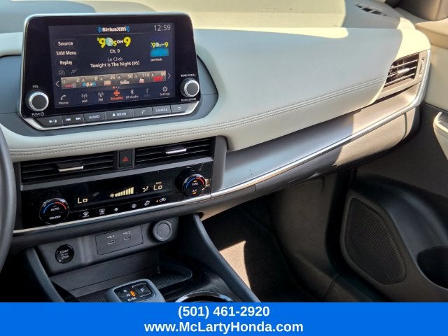 2025 Nissan Rogue SV