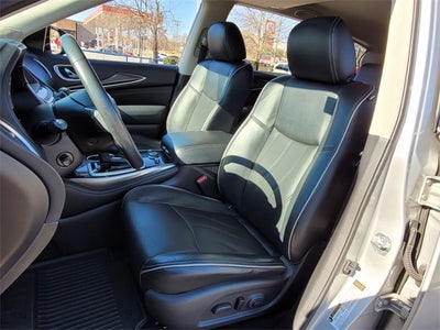 2017 INFINITI QX60 Base