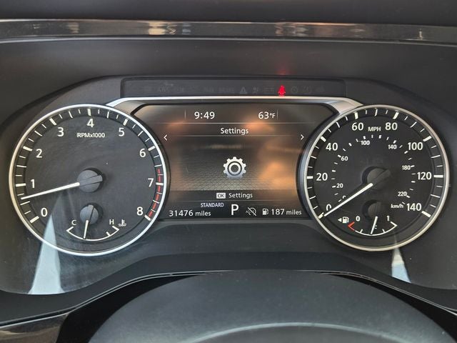 2025 Nissan Pathfinder SL