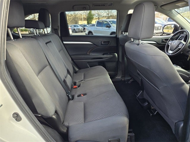 2019 Toyota Highlander LE