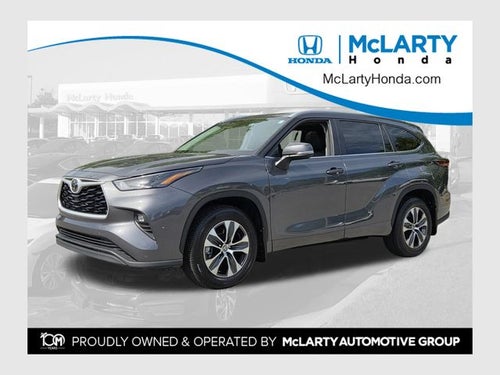 2025 Toyota Highlander XLE