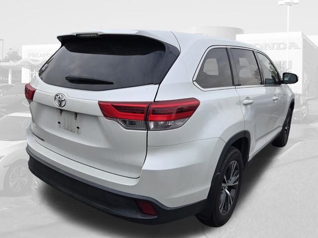2019 Toyota Highlander LE