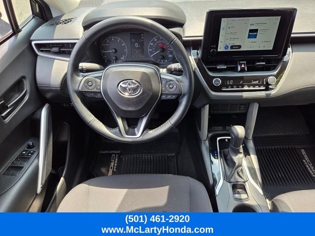 2025 Toyota Corolla Cross LE