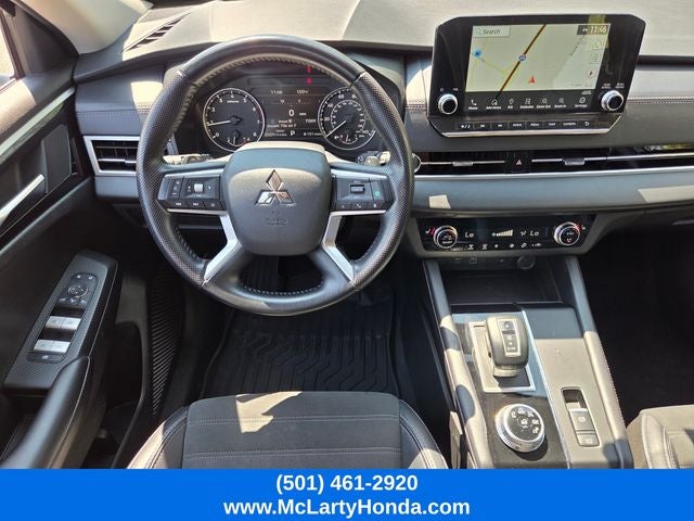 2024 Mitsubishi Outlander SE