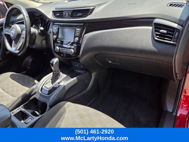 2021 Nissan Rogue Sport SV