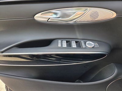2025 Genesis GV70 2.5T