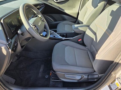 2025 Kia Niro LX