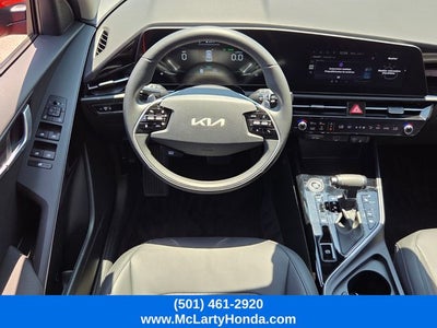 2023 Kia Niro EX