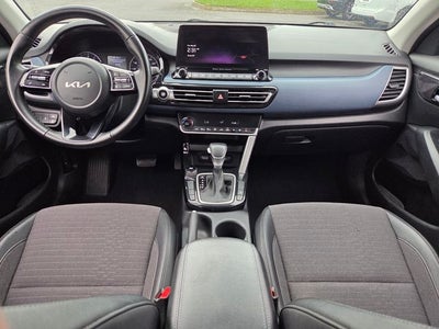 2023 Kia Seltos S