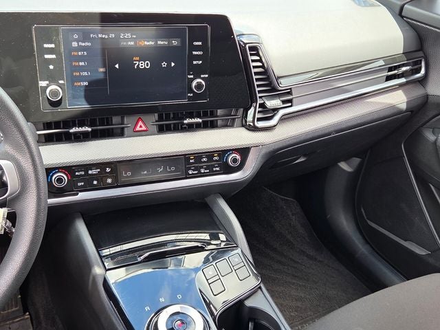 2025 Kia Sportage Hybrid LX