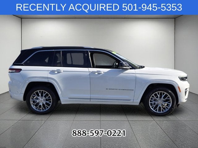 2023 Jeep Grand Cherokee Summit