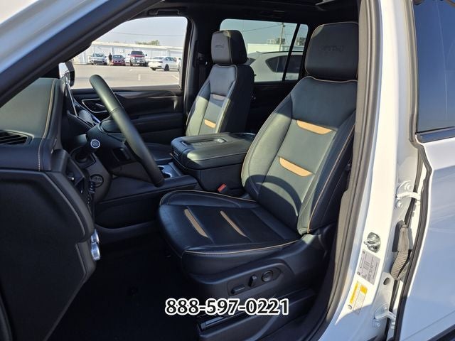 2023 GMC Yukon XL AT4