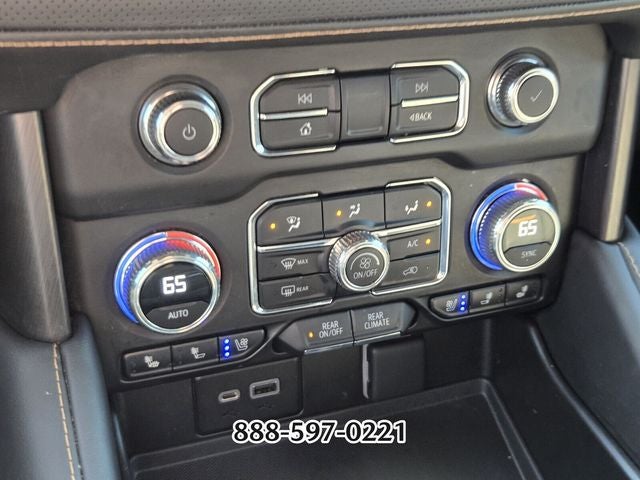 2023 GMC Yukon XL AT4