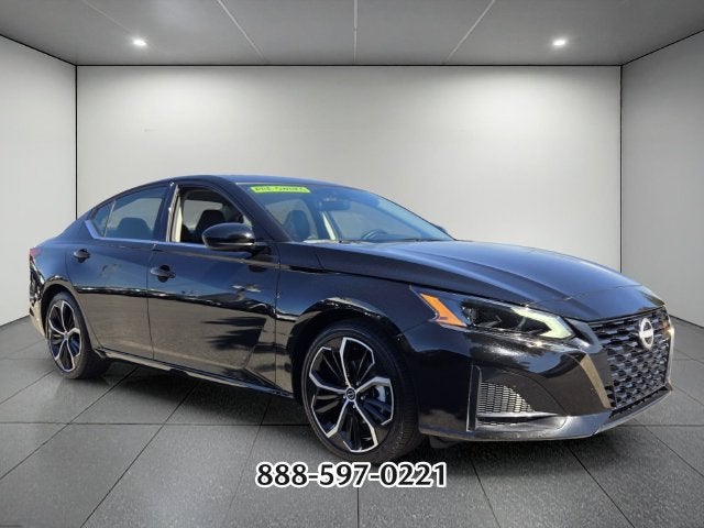 2025 Nissan Altima 2.5 SR