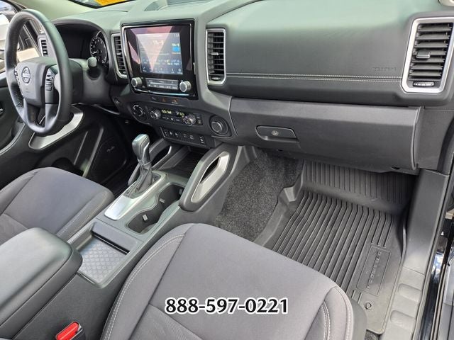 2024 Nissan Frontier SV