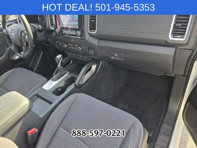 2022 Nissan Frontier SV