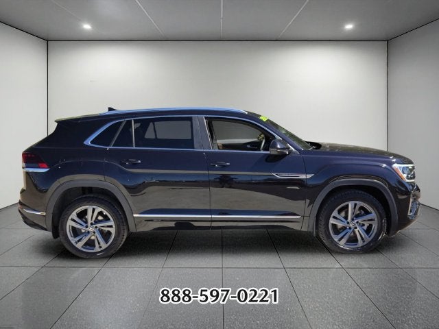 2024 Volkswagen Atlas Cross Sport 2.0T SEL R-Line