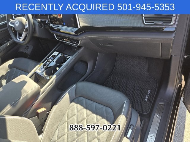 2026 Volkswagen Atlas Cross Sport SEL Premium R-Line