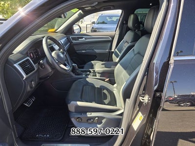 2023 Volkswagen Atlas Cross Sport 3.6L V6 SEL Premium R-Line