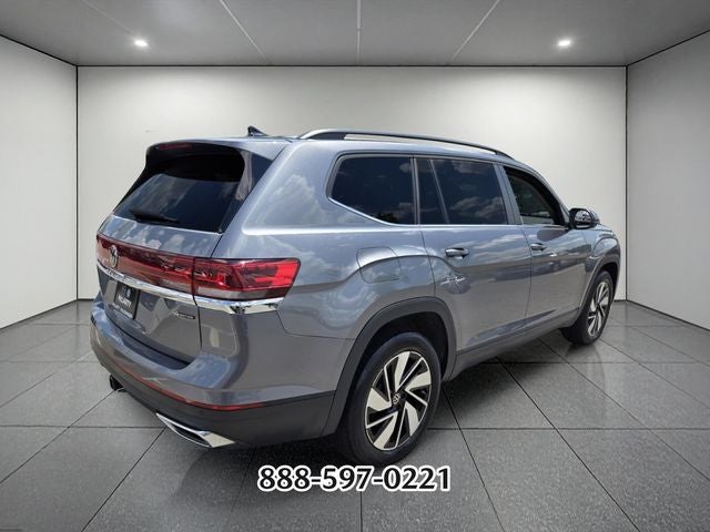 2025 Volkswagen Atlas 2.0T SE w/Technology
