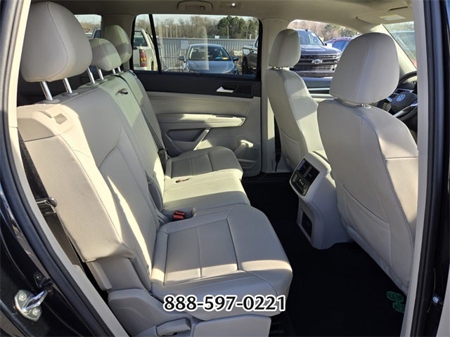 2023 Volkswagen Atlas 2.0T SE w/Technology