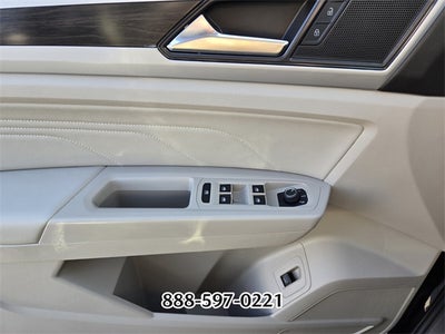 2023 Volkswagen Atlas 2.0T SE w/Technology