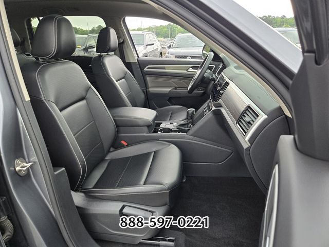 2022 Volkswagen Atlas 3.6L V6 SE w/Technology