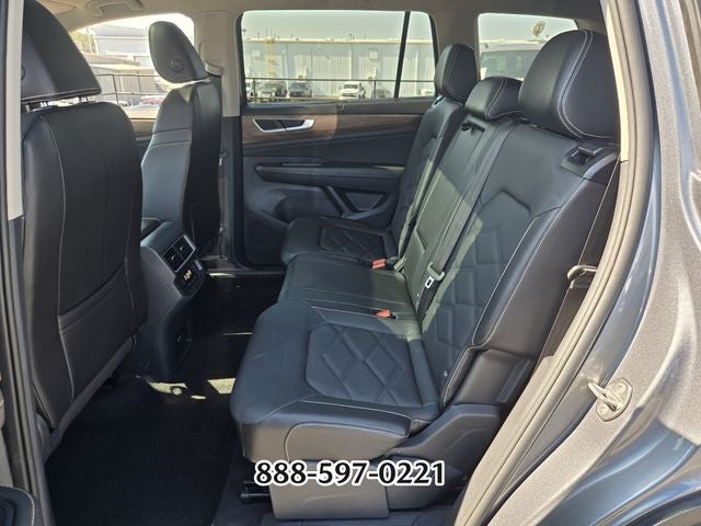 2024 Volkswagen Atlas 2.0T SE w/Technology