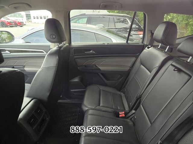 2022 Volkswagen Atlas 3.6L V6 SE w/Technology