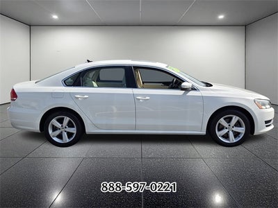 2013 Volkswagen Passat TDI SE w/Sunroof