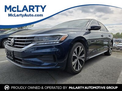 2022 Volkswagen Passat 2.0T SE