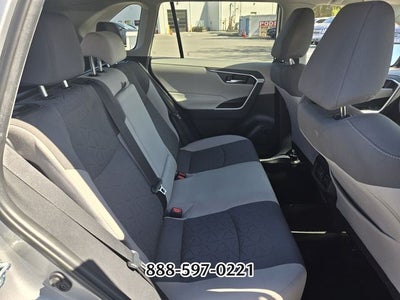 2020 Toyota RAV4 XLE